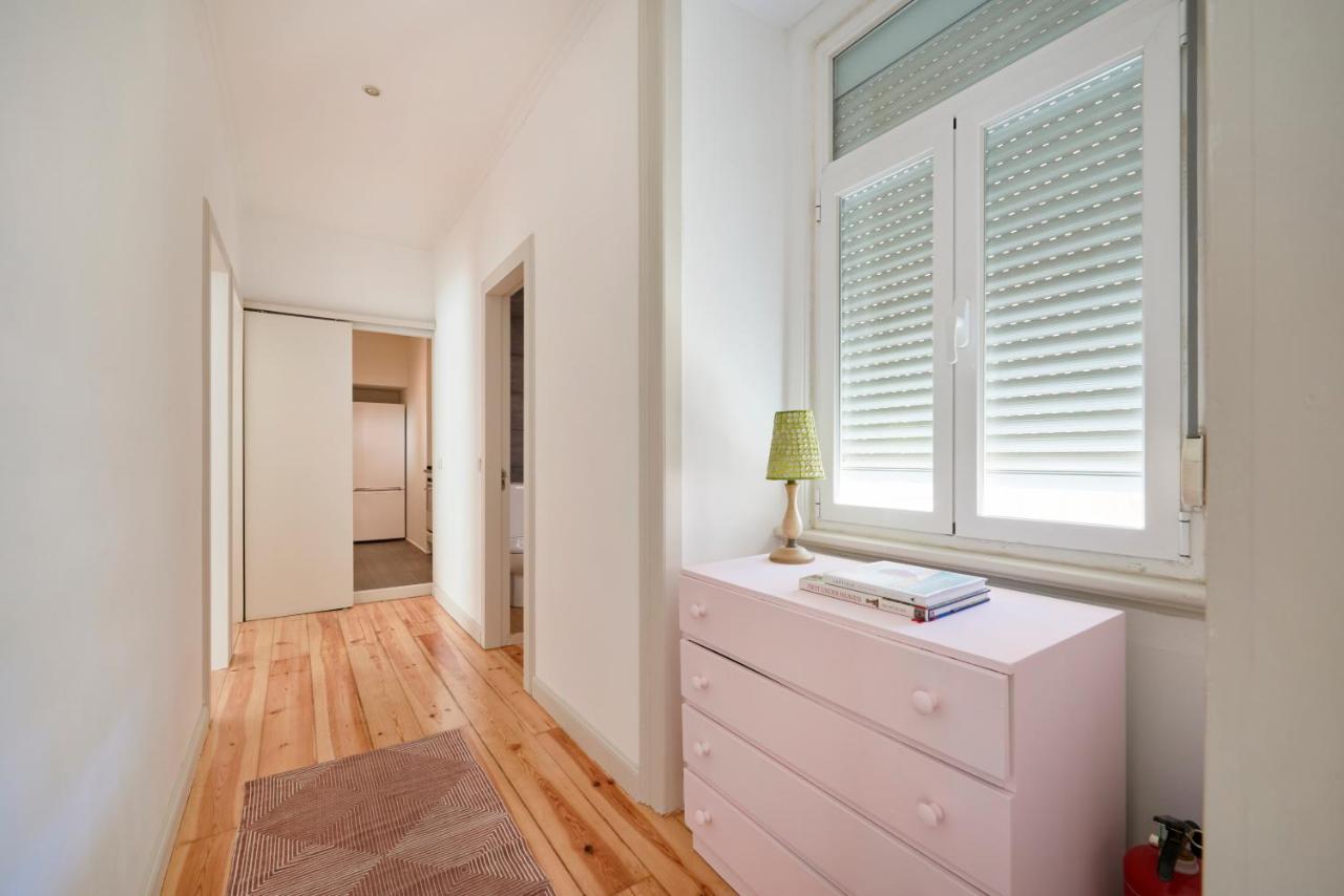 Apartamento Sunny With Balcony! Lisboa